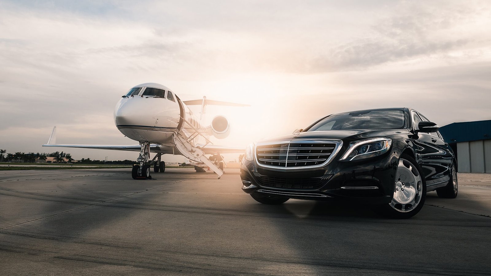 Premium sedan voor luchthavenvervoer van Gent naar Amsterdam Schiphol